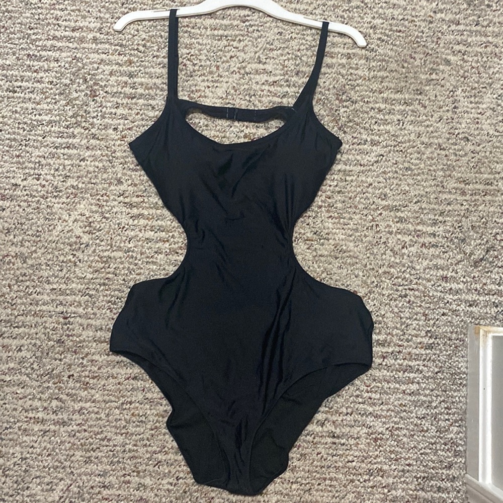 Swimsuit-Aerie - Picture 1 of 2